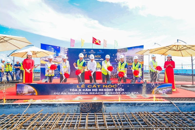 Tập đoàn Hoàng Gia Hội An đã tiến hành lễ cất nóc Tòa A Căn hộ resort biển Dự án Shantira Beach Resort & Spa