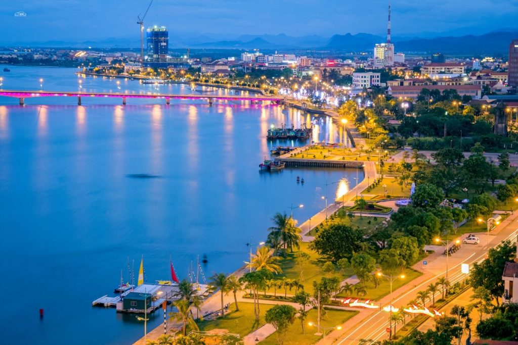 Đồng Hới: Từ thiên đường du lịch đến nơi an cư lý tưởng 1 202506140818 songnhatle1 1200x800 1