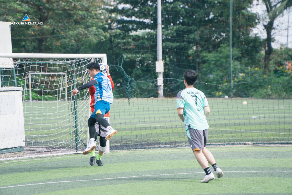 202512101730 5951629141221474774267229064520668790587598743n