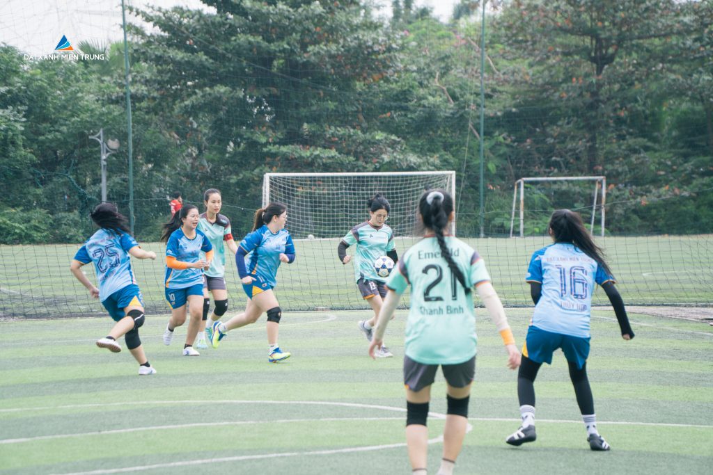 202512101730 5955201591221474749067229064376191804603041595n