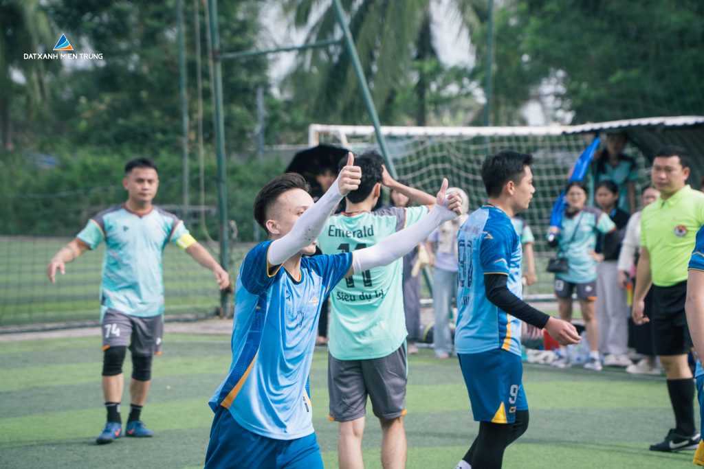 202512101730 5956047201221474748167229067578528965920398793n