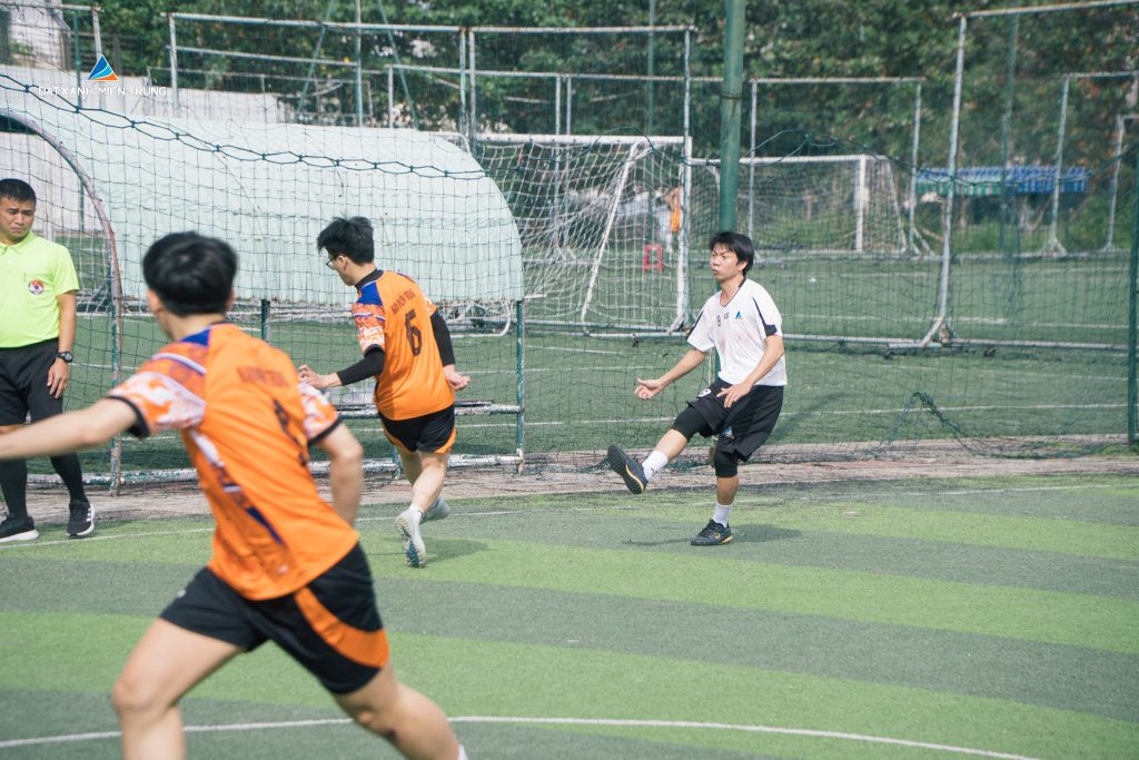 202512101730 5956073491221474775107229065897214677017531028n